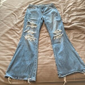 American Eagle Curvy Super High Rise Flare, Distressed jeans